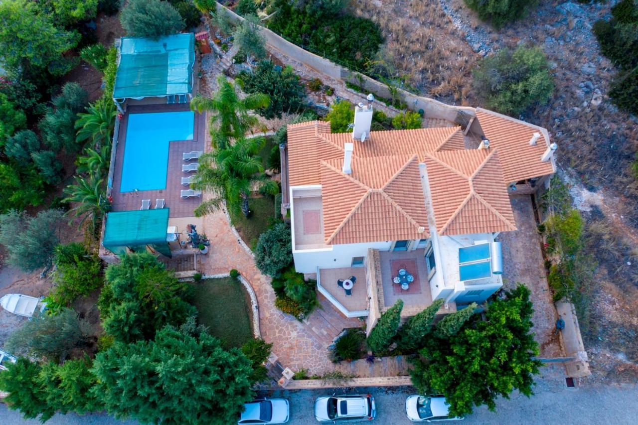 Villa Maira Luxurious With Private Swimming Pool Kórfos Exterior foto