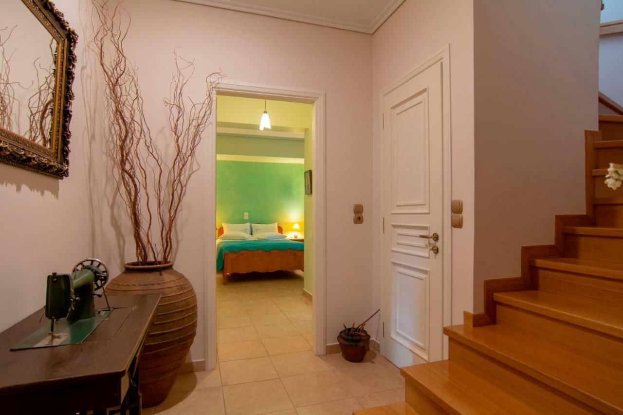 Villa Maira Luxurious With Private Swimming Pool Kórfos Exterior foto